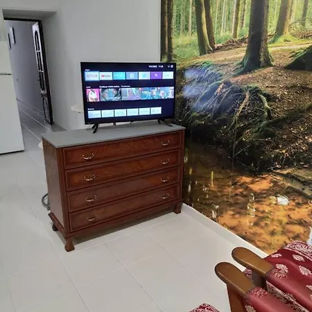 Apartamento La De Antona, Bajo Izquierda *